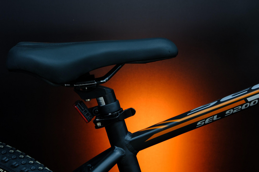 Lorak Sel 9200 Матовый Чёрный/Коричневый 17р (на раму 155-173)