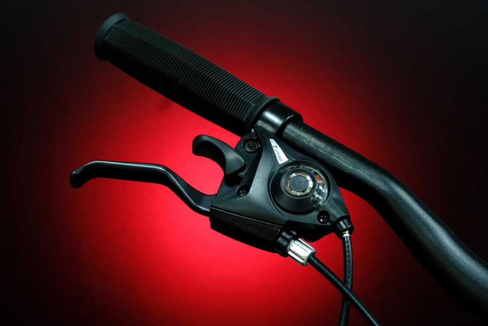 LAND JACK 26 Белый/Красный